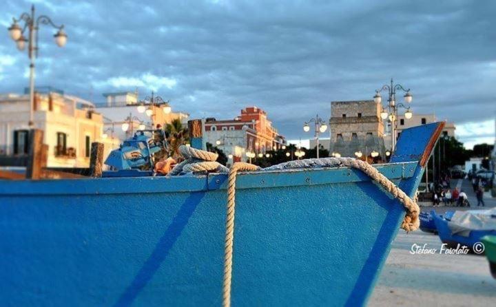 דירות טורה א מארה Dimora Torre Del Mare מראה חיצוני תמונה